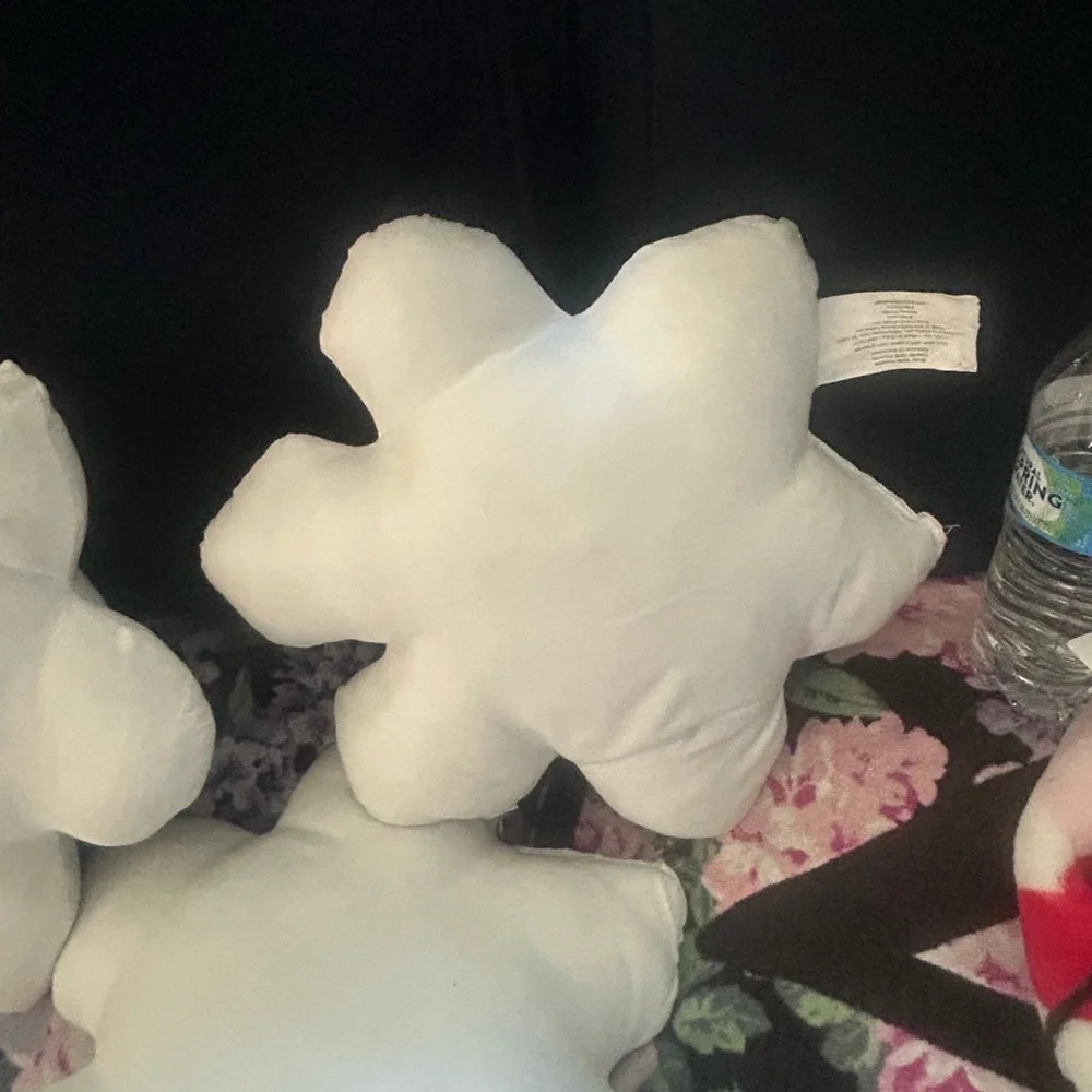 5/$25 Abrand White and Silver Snowflake Blossom Holiday Pillow Set